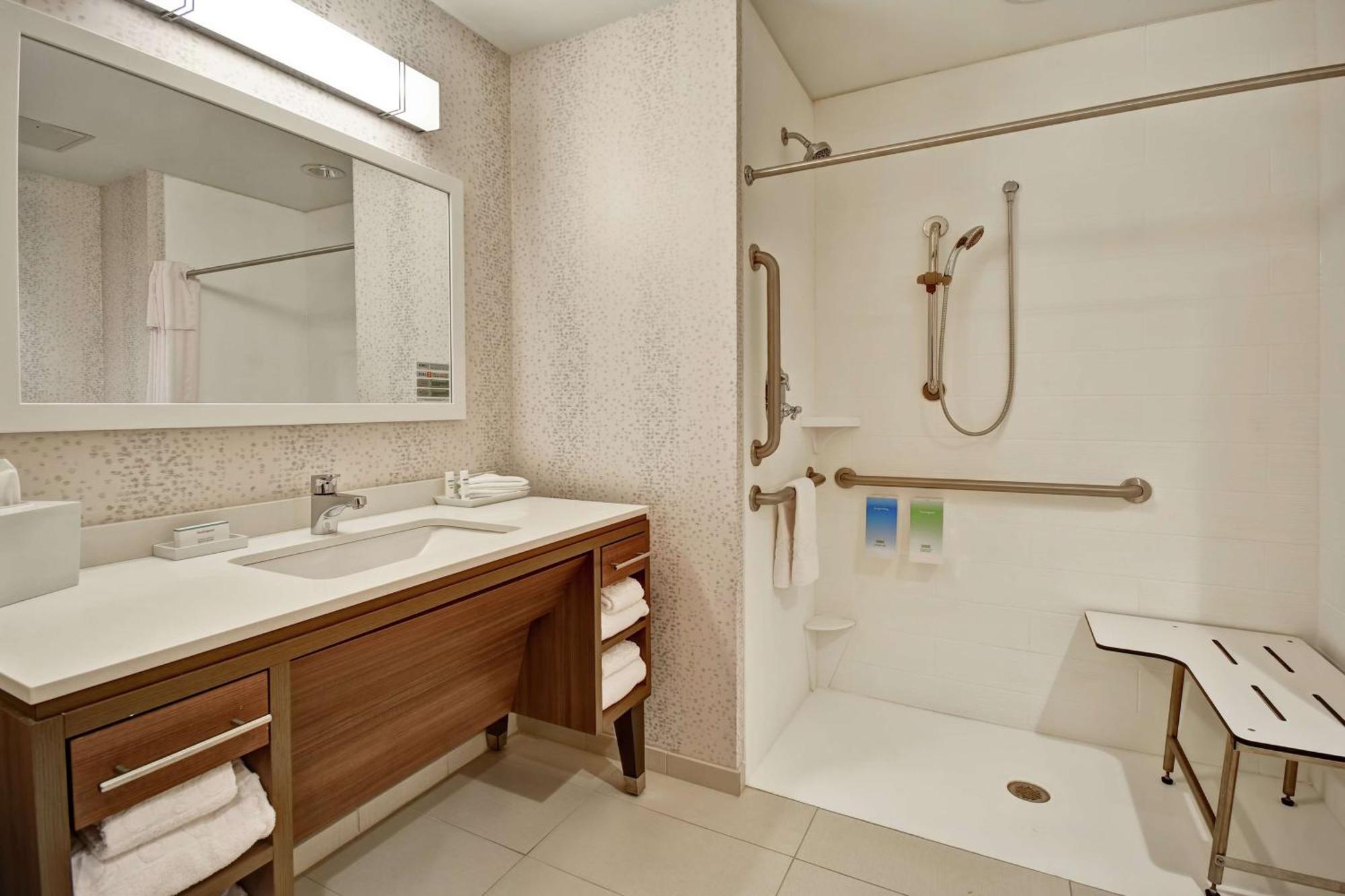 Home2 Suites By Hilton Springfield North Extérieur photo